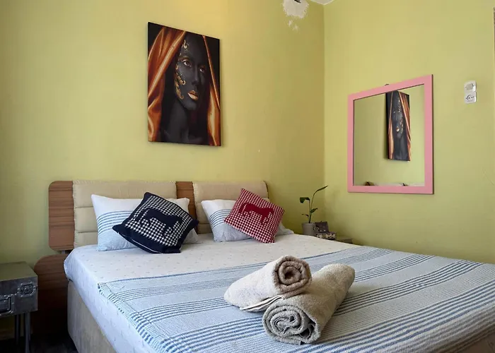 Merkez Kaleici Muhtesem Otantik Apartment