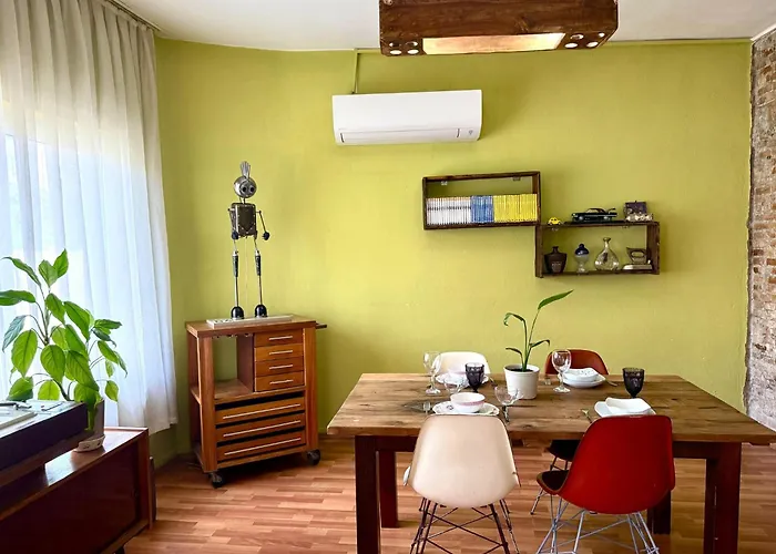 Merkez Kaleici Muhtesem Otantik Apartment *